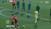就为了罚个任意球 队友之间还是抢了个寂寞！